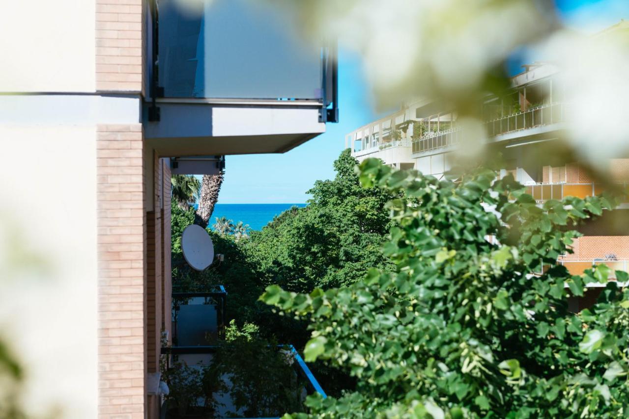 Luxury Penthouse With Sea View - New Sanification Protocol Apartment Пескара Екстериор снимка